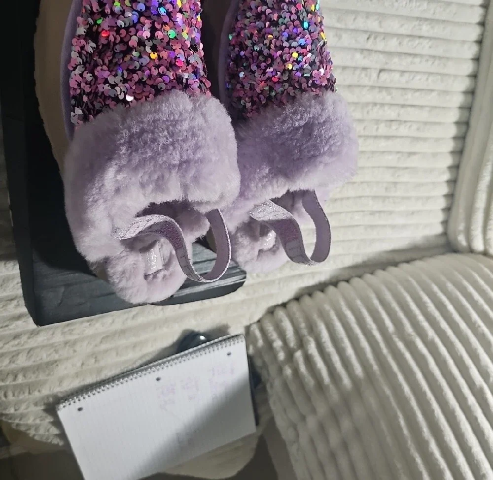 Womens Lavender Sequin Faux-Fur Slip-On Slippers